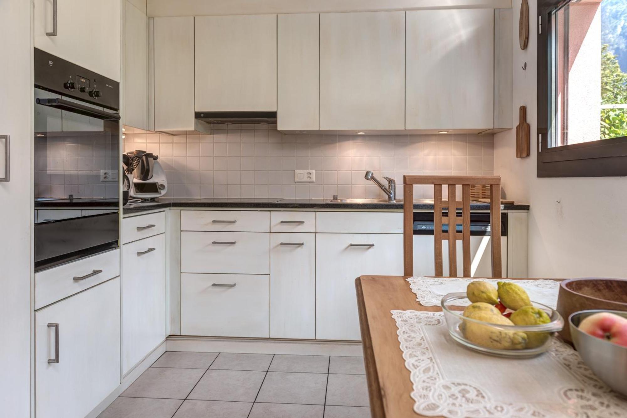 Casa Oliver, Tra La Calanca E I Castelli Di Bellinzona Grono Екстериор снимка